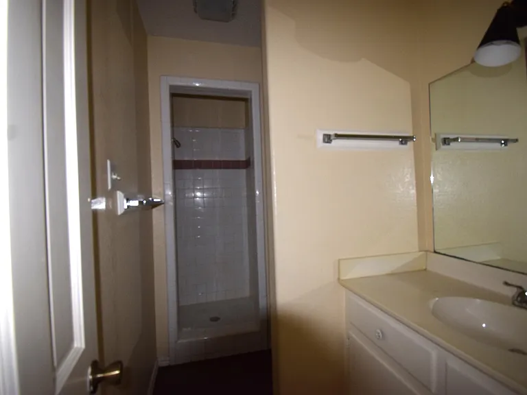 2210 W Elisa Ln — Photo 80