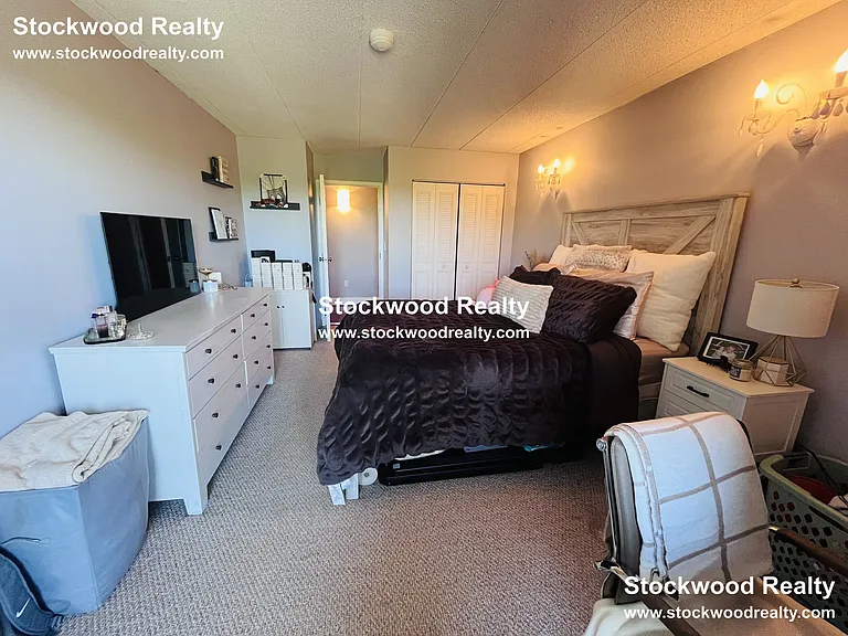 165 Quincy Shore Dr #C42 — Photo 36