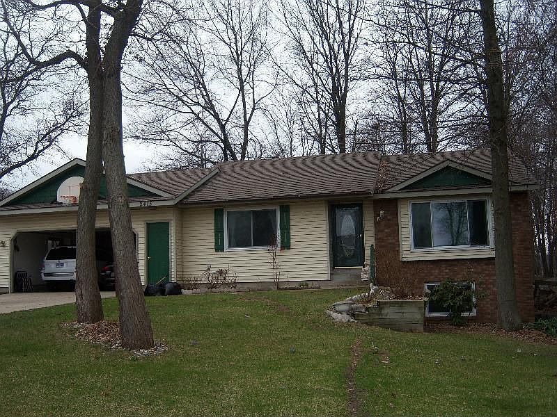 2nd image of 2415 Jameswood Ct