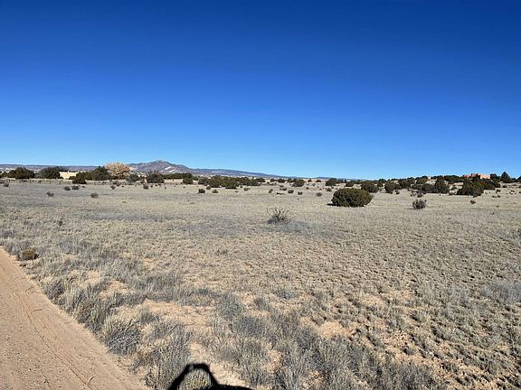 3rd image of Private Drive 1613b Lot 17