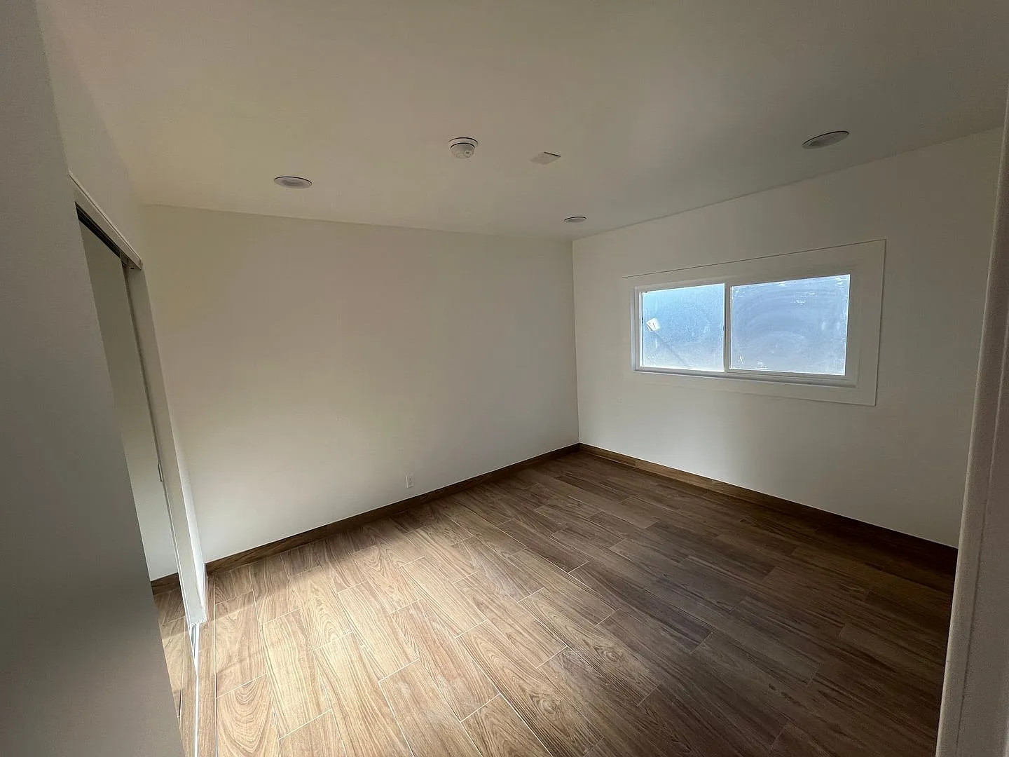 Normandie Luxury Apartments LLC — Photo 3