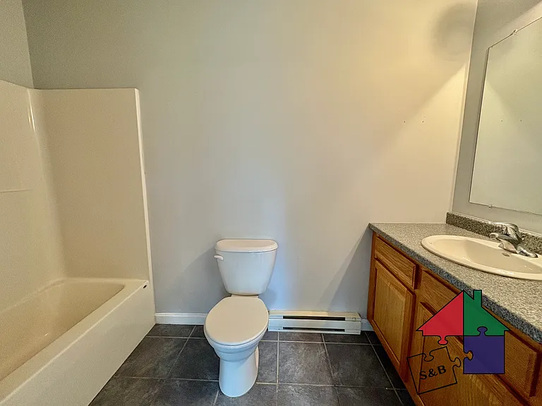 19 Green St #105 — Photo 18
