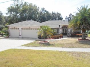 1431 Riverside Dr, Tarpon Springs, FL 34689