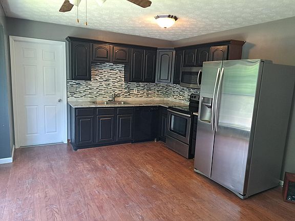 2nd image of 42 Valley View Dr