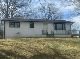 1360 Highway 49 E, Charlotte, TN 37036