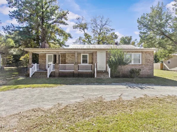 1915 Davis Street, New Bern, NC 28562