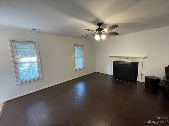 5th image of 6240 Bandy Dr