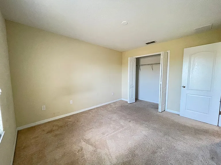 10616 Savannah Plantation Ct — Photo 13