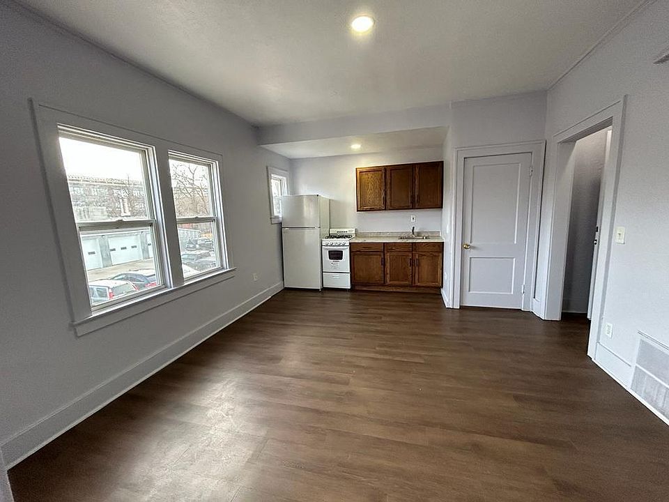 Unit#1 1 bedroom apartment