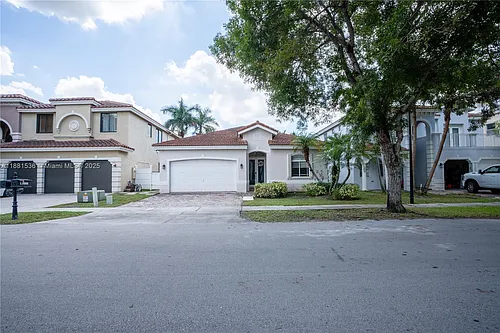 13000 SW 52nd St Photo 1