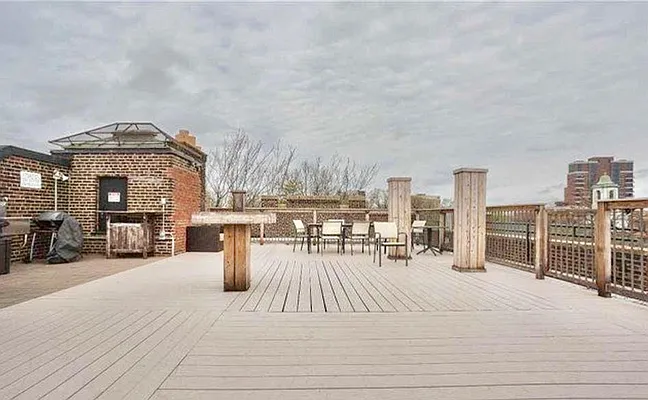 Sold by Anne Donohue Real Estate Inc | media 27