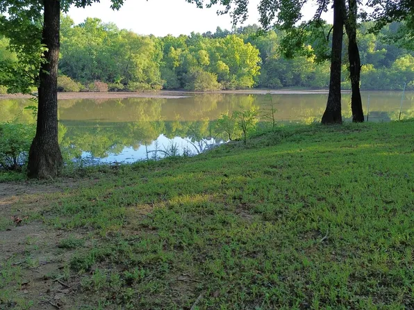 17 Clear Water Cir Lot 4 & 5, Bath Springs, TN 38311