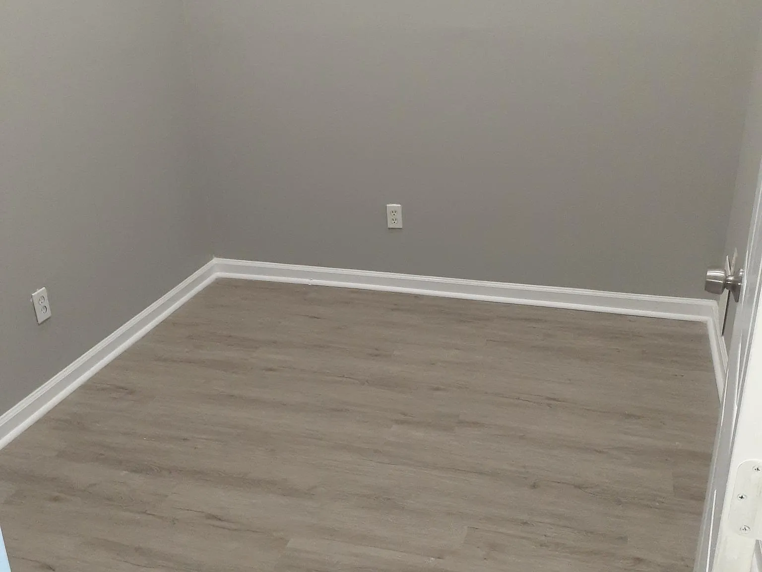 541 N Fulton Ave — Photo 4