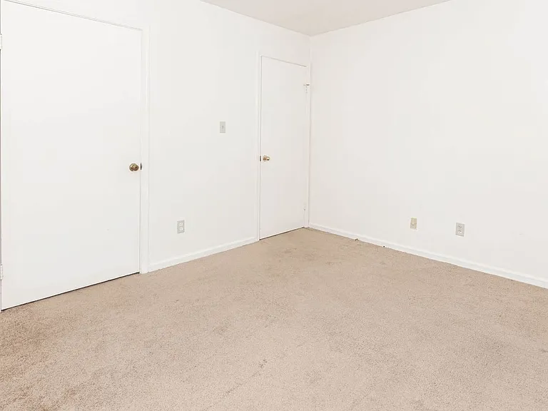 1110 Chapel St — Photo 10