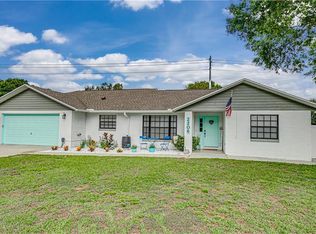 2206 Flaming Arrow Dr, Lakeland, FL 33813