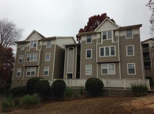 6771 Willowbrook Dr, Fayetteville, NC 28314