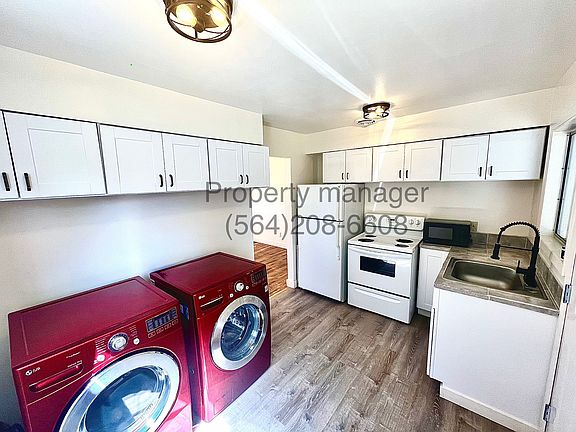 5th image of 2915 E 30th St #1