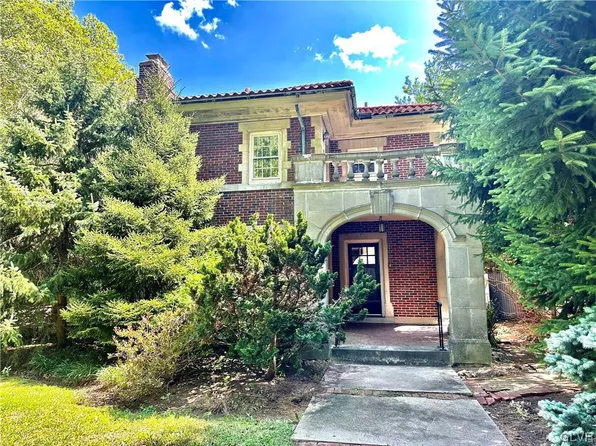 2708 W Washington St, Allentown, PA 18104