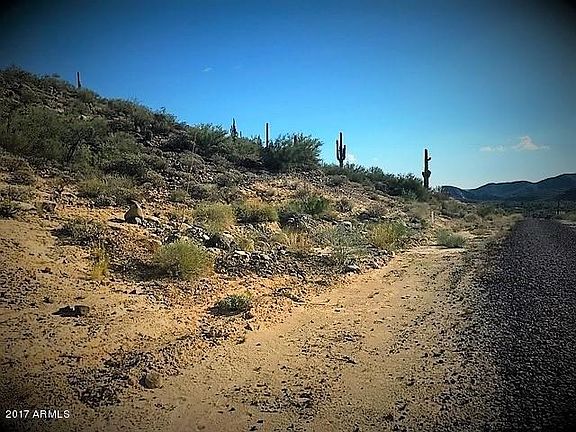 Gravel road