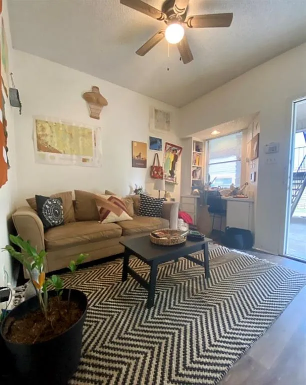 2604 Salado St Apt 101 — Photo 2