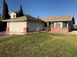 13835 Driftwood Dr, Victorville, CA 92395