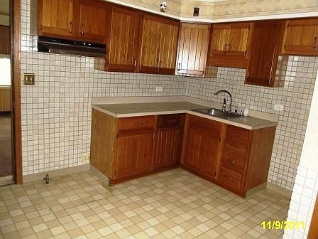 5th image of 212 Fenwood Ln