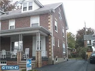 603 March St photo 1