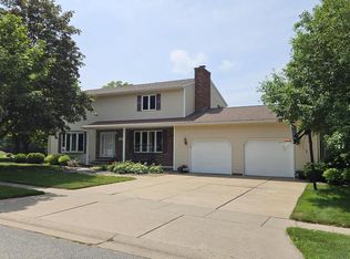 4002 Pine Tree Rd, Wausau, WI 54403