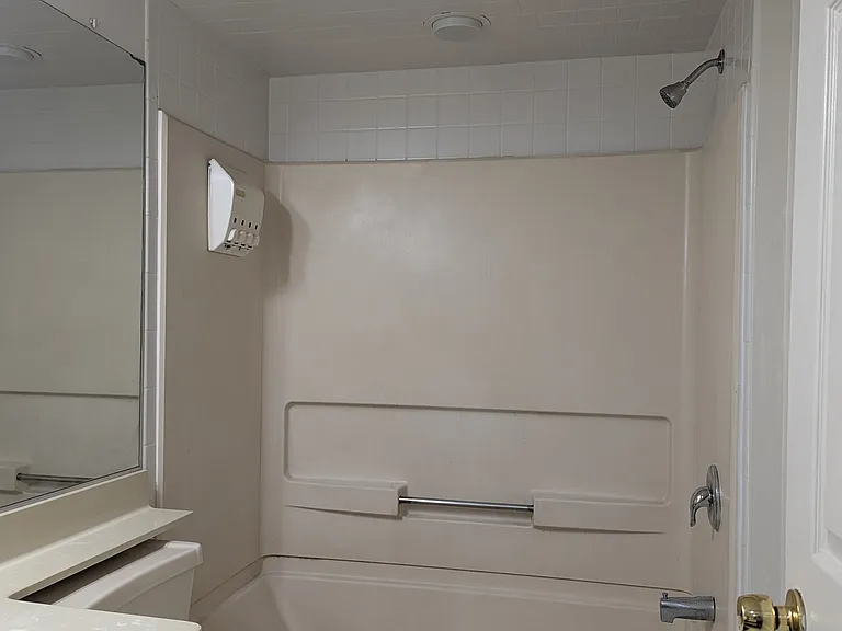 612 Waterford Dr — Photo 11