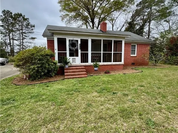 216 Pendergraft Rd, Bunnlevel, NC 28323