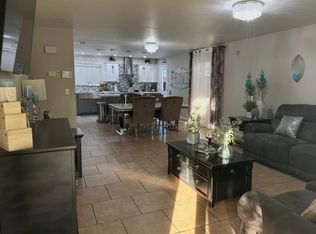 (Undisclosed Address), Dinuba, CA 93618