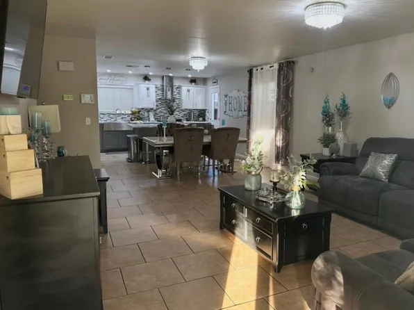 (undisclosed Address), Dinuba, CA 93618