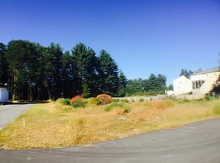 56 Pine Ave, Manchester, NH 03103