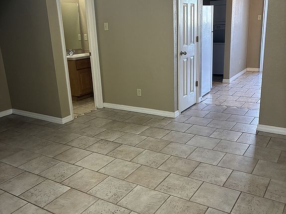 3rd image of 2323 S 57th St #Ew17