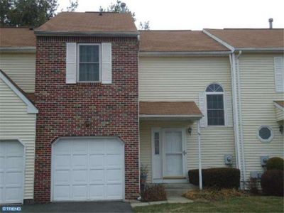 18 Revere Ct, Ewing, NJ, 08628