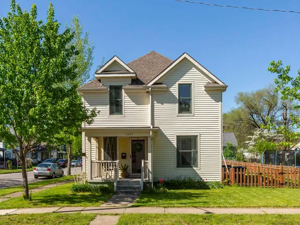 1023 California Ave, South Bend, IN 46616