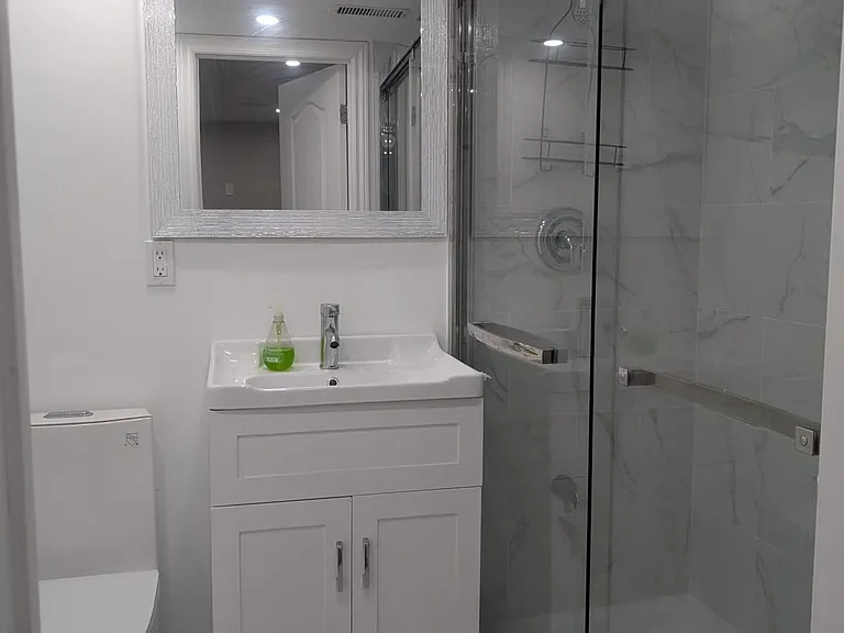 2270 Britannia Rd W #11 — Photo 11