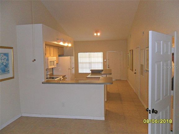 2nd image of 3790 Thornbury Ct APT 102