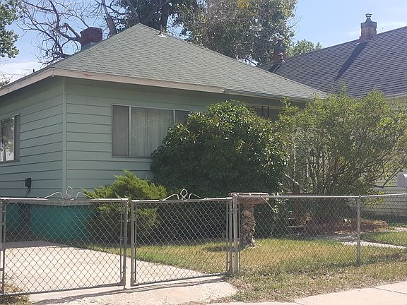 3rd image of 209 S Pine St