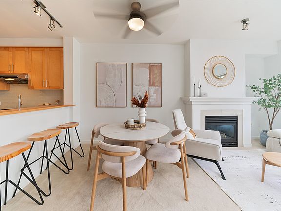 5th image of 4883 Maclure Mews #404