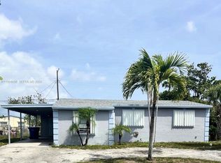 1020 W 2nd St, Riviera Beach, FL 33404