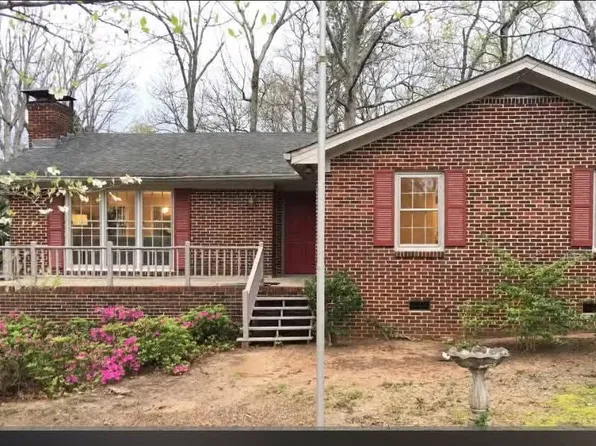493 Balfour Dr, Decatur, GA 30032