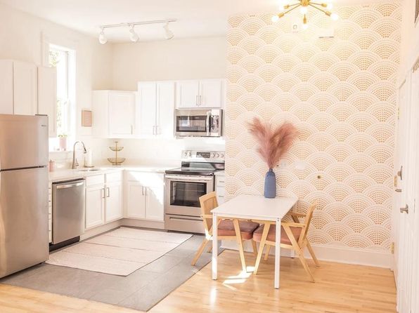 4400 Chouteau Ave APT B