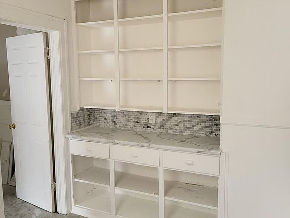 2nd image of 11517 Stoepel Ave #11519
