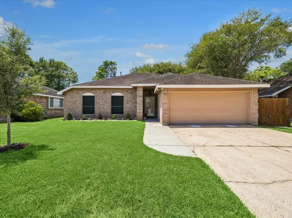 4330 Glen Avon Dr, Pasadena, TX 77505