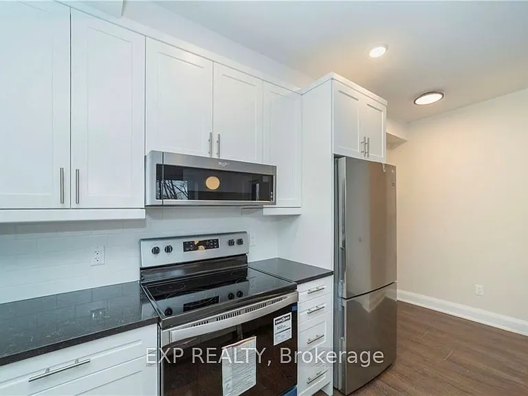 33 Maple Grove Rd #204 — Photo 4