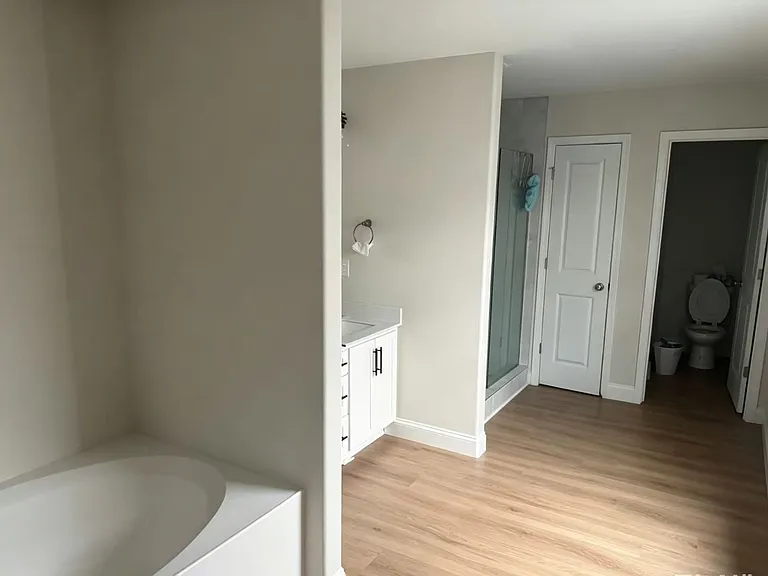 6008 Peregrine Ln — Photo 14