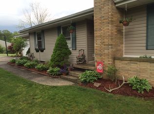 67790 Old Twenty One Rd, Cambridge, OH 43725