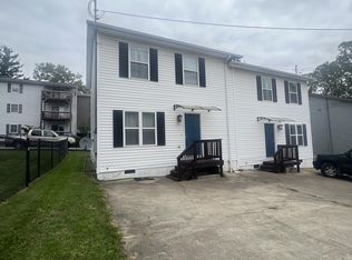 2 Cedarstone Rd, Morgantown, WV 26505