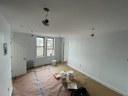 Rented by EXR | media 6